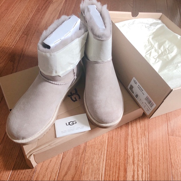 💥Only 1 Left💥UGG Australia ‘Selene' Boot - Picture 4 of 7
